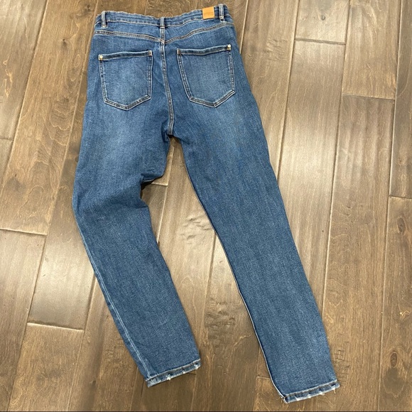Zara Authentic Stretchy High Waisted Skinny Jeans size 8 - Picture 2 of 9